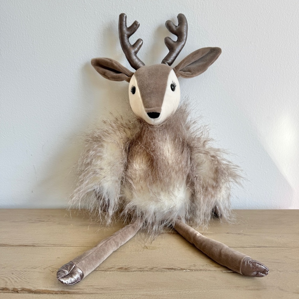 Jellycat Robyn Reindeer Plush Collectible
